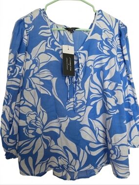 Mlle Gabrielle "Unique Spectrum" Blue & White Floral Tie-Front Blouse